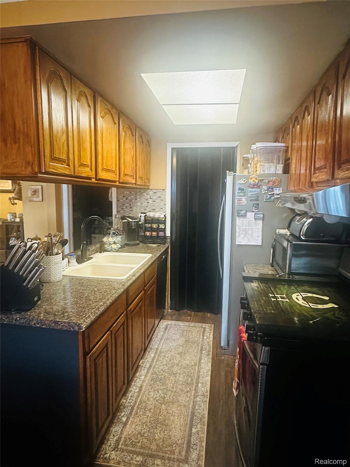 Taylor, Michigan 48180, United States, 2 Bedrooms Bedrooms, ,2 BathroomsBathrooms,Residential,Active,250334