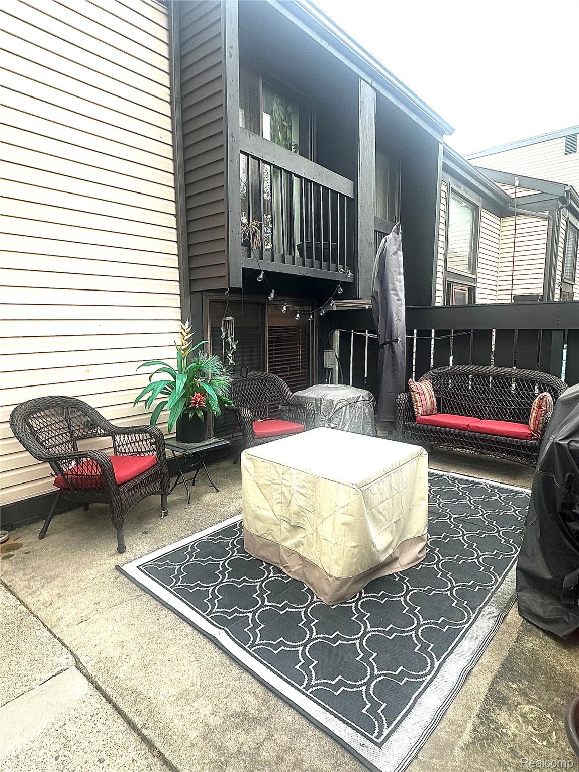 Taylor, Michigan 48180, United States, 2 Bedrooms Bedrooms, ,2 BathroomsBathrooms,Residential,Active,250334