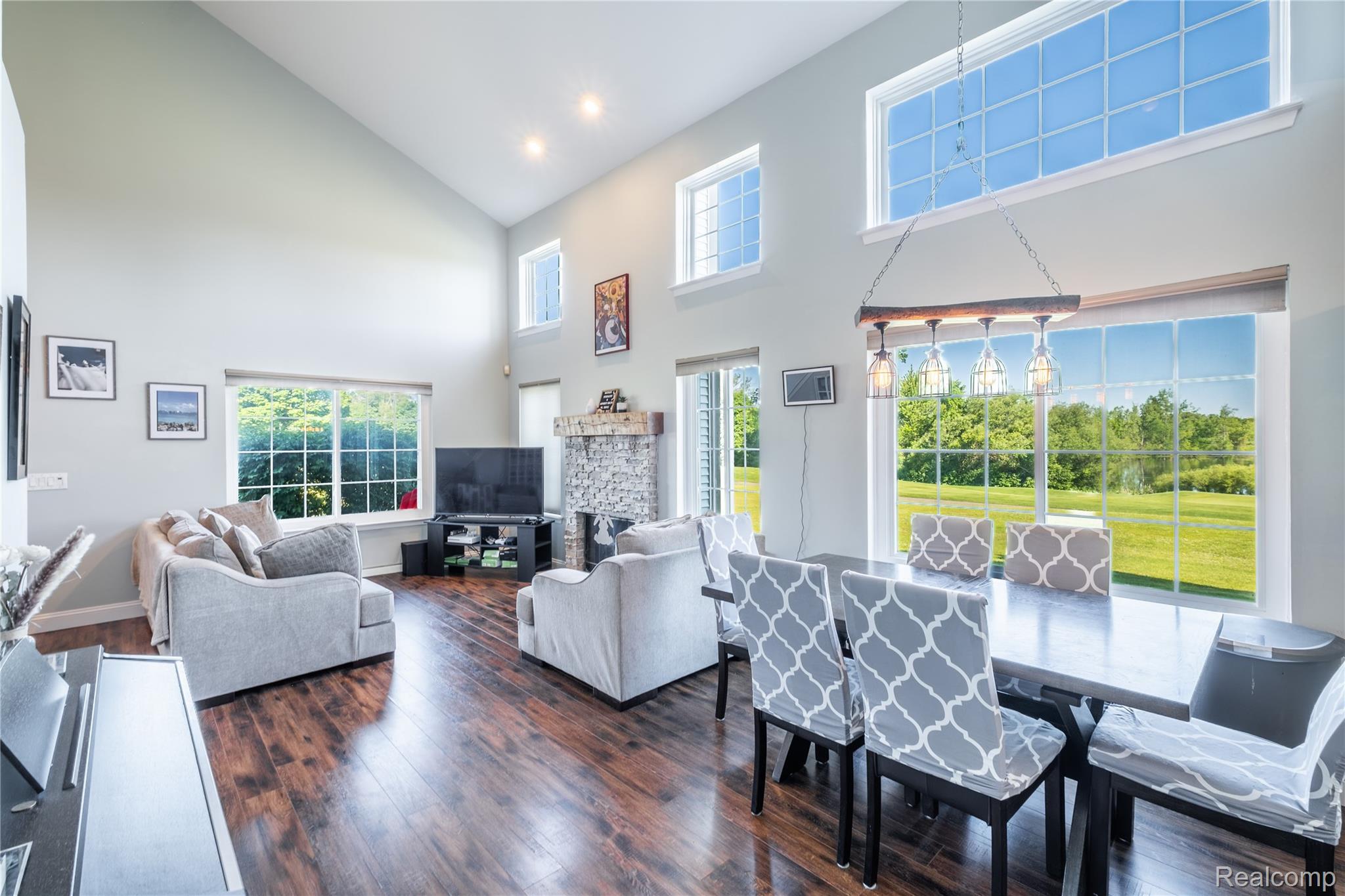 243 Oak Ridge Drive