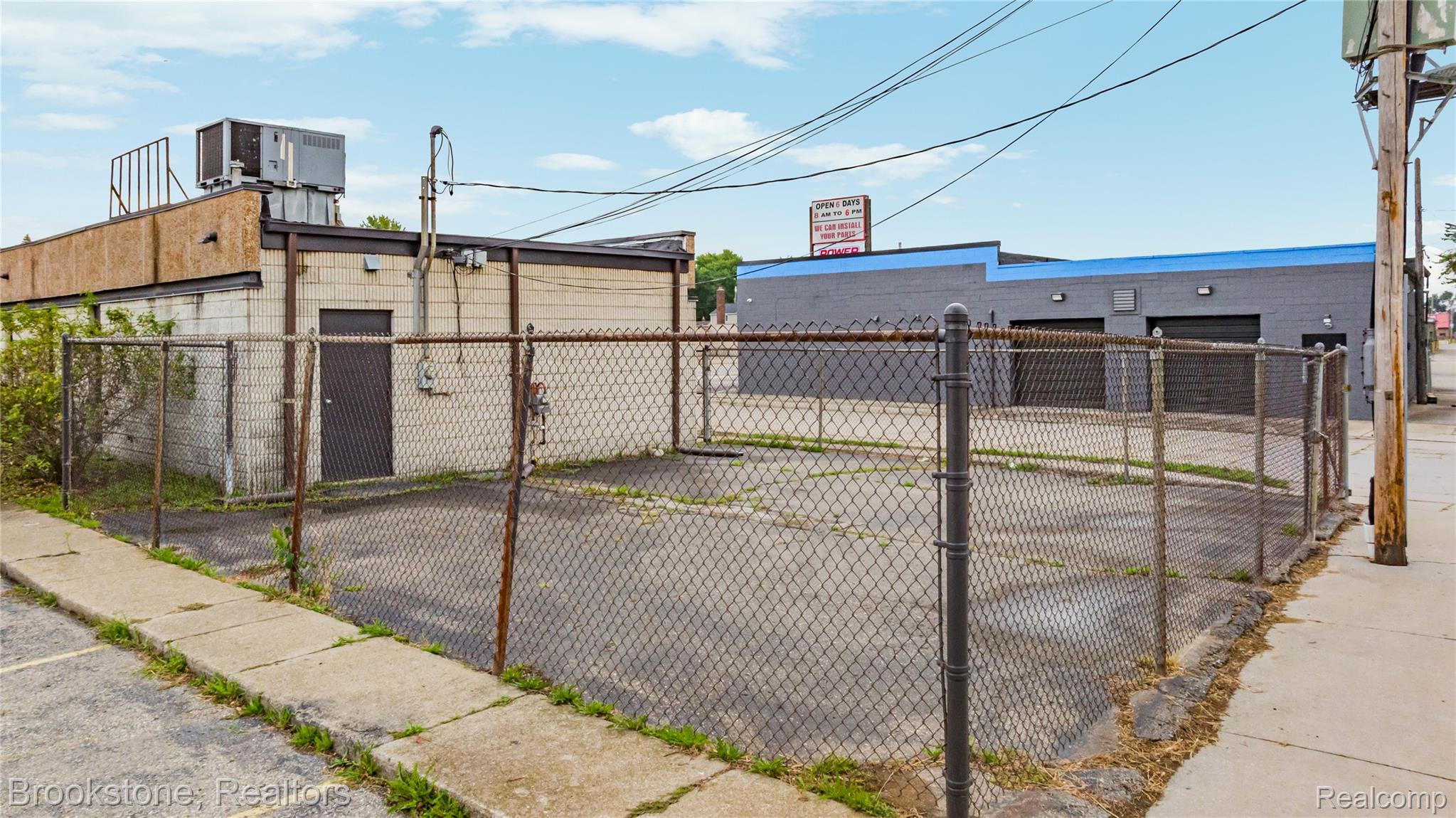 21511 Van Dyke Avenue
