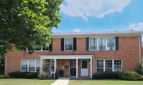 2719 W 13 Mile Road, Royal Oak City, MI 48073 - #: 20251020980