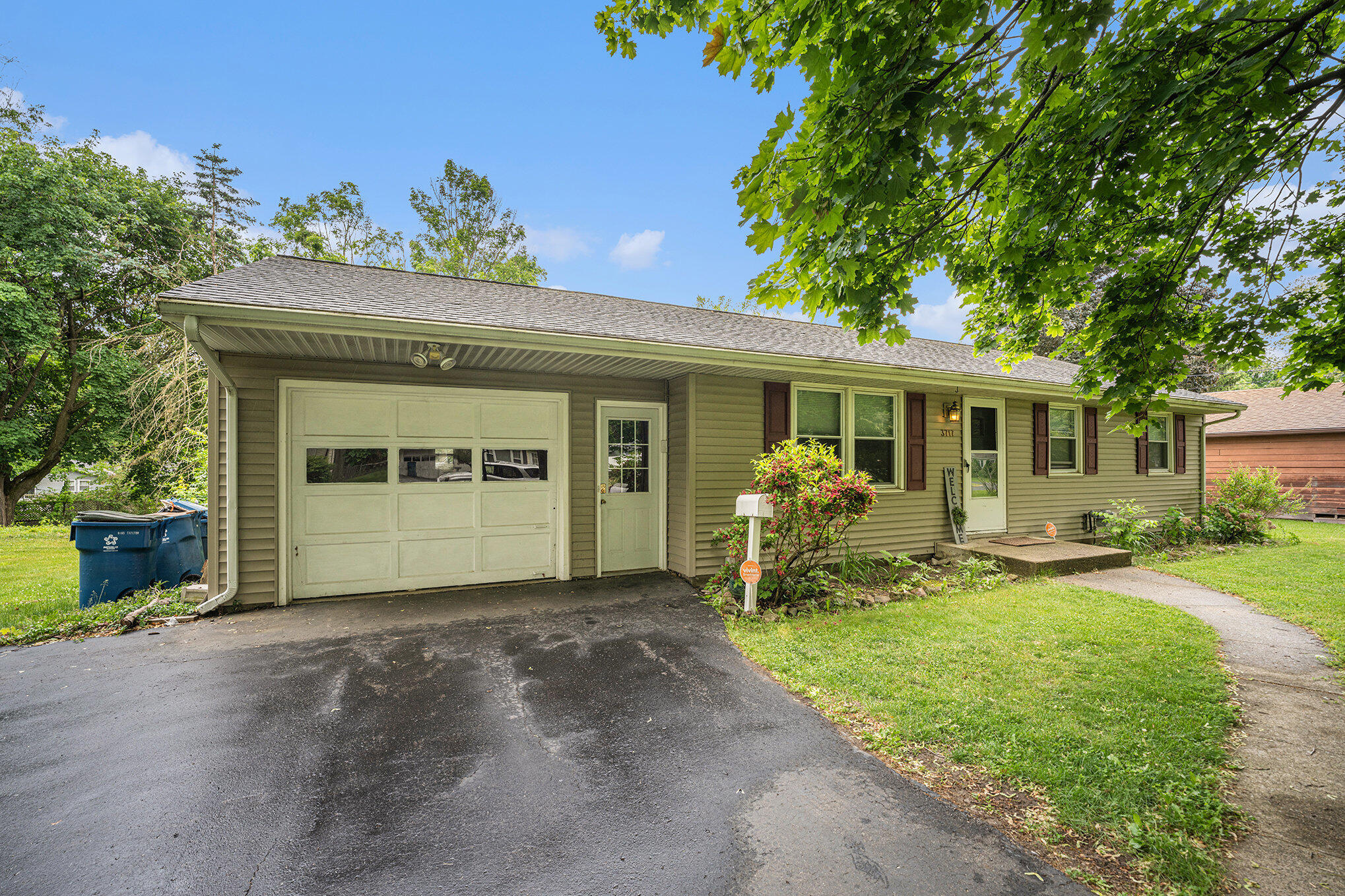 Kalamazoo Charter Township, Michigan 49006, United States, 3 Bedrooms Bedrooms, ,2 BathroomsBathrooms,Residential,Active,145188