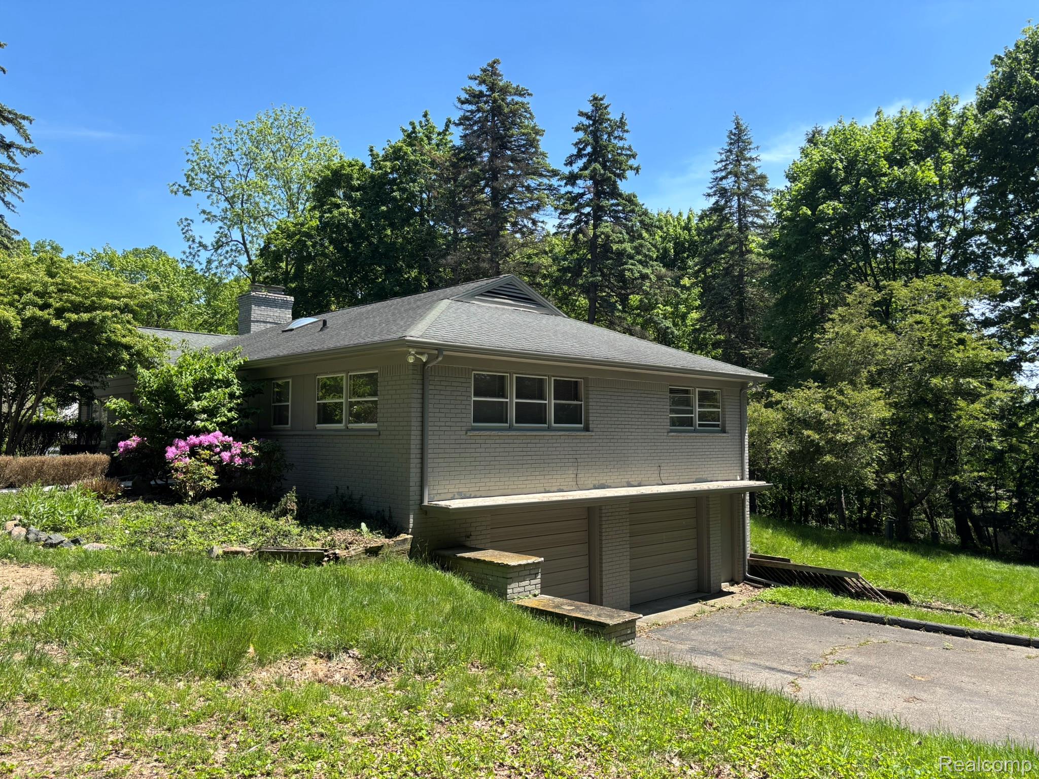 1918 Sherwood Glen