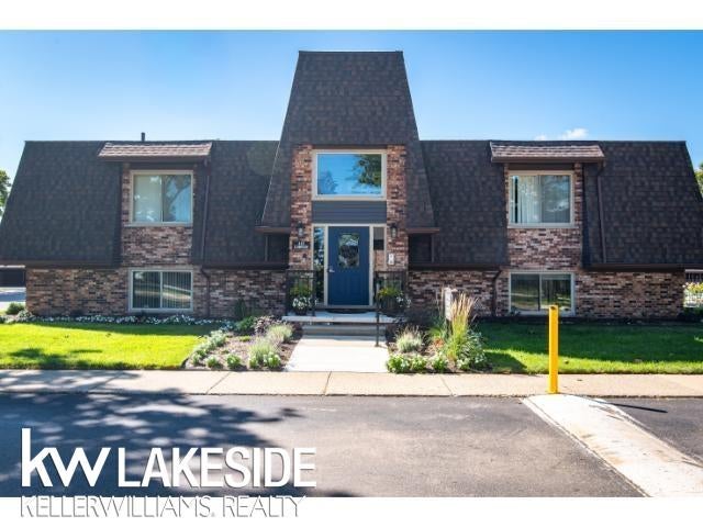 104 Riviera Drive