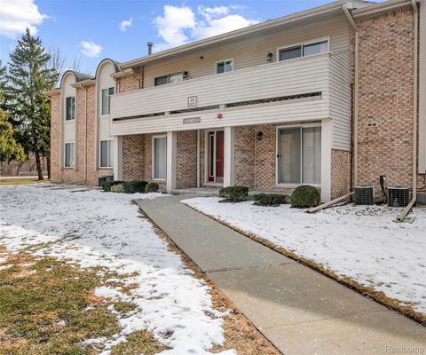 44447 Savery Drive Canton Charter Township MI 48187