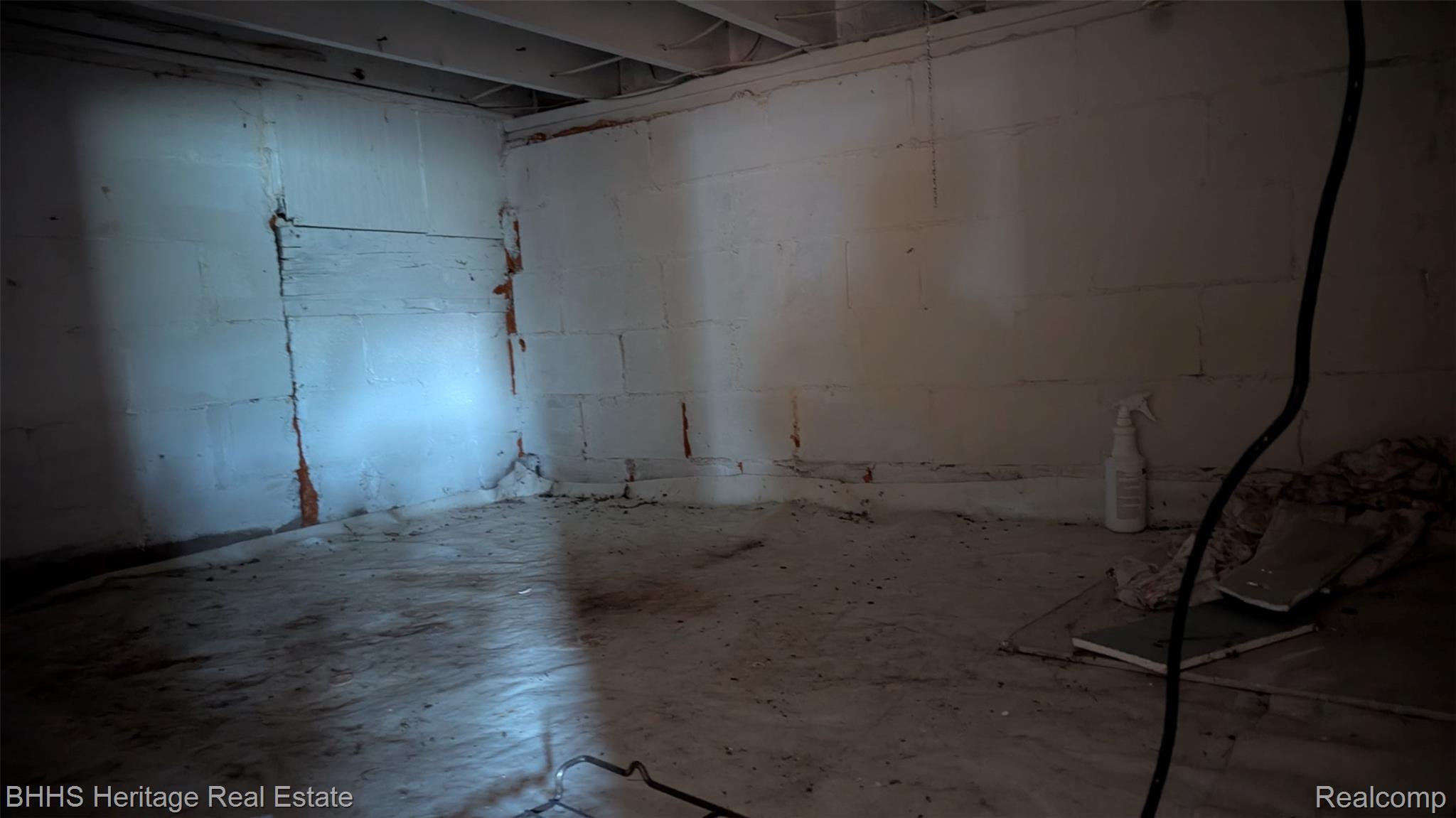 Howell City, Michigan 48843, United States, 3 Bedrooms Bedrooms, ,2 BathroomsBathrooms,Residential,Active,236755