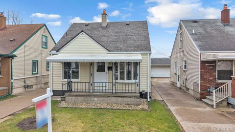 2359 Detroit Avenue Lincoln Park City MI 48146
