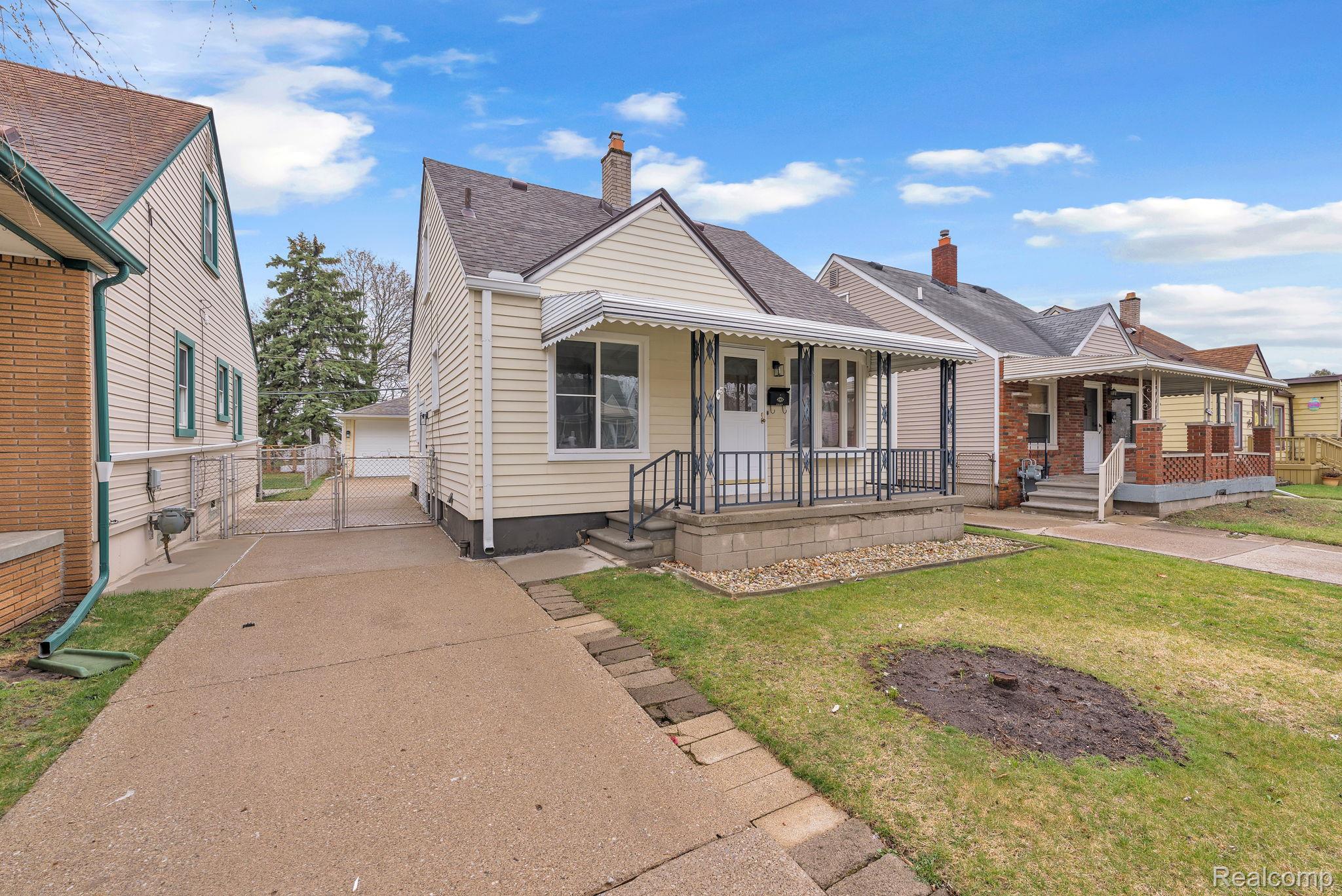 2359 Detroit Avenue