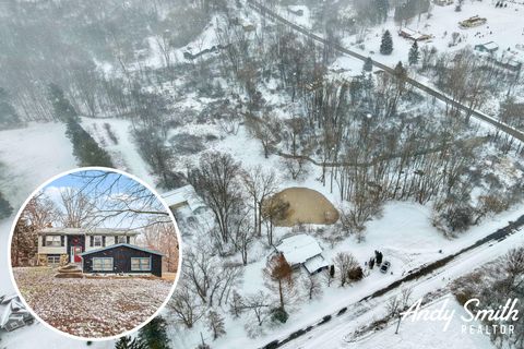 4102 40th Avenue Jamestown Charter Township MI 49426