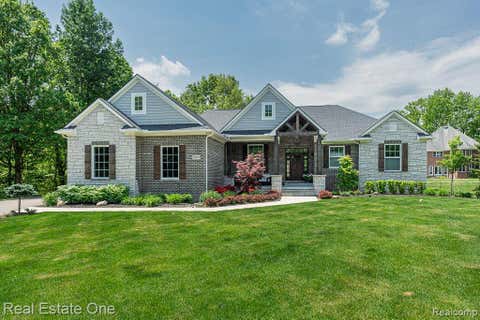 Photo of 60553 PENNINGTON Way, Washington Township, MI 48306 (MLS # 20261037610)