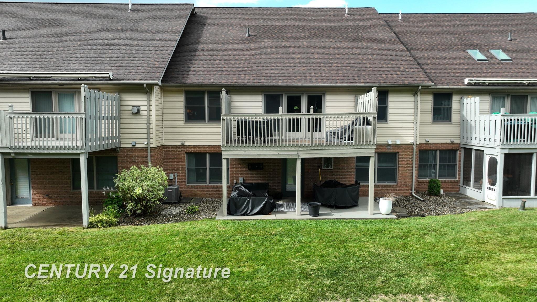 1043 Chipman Lane