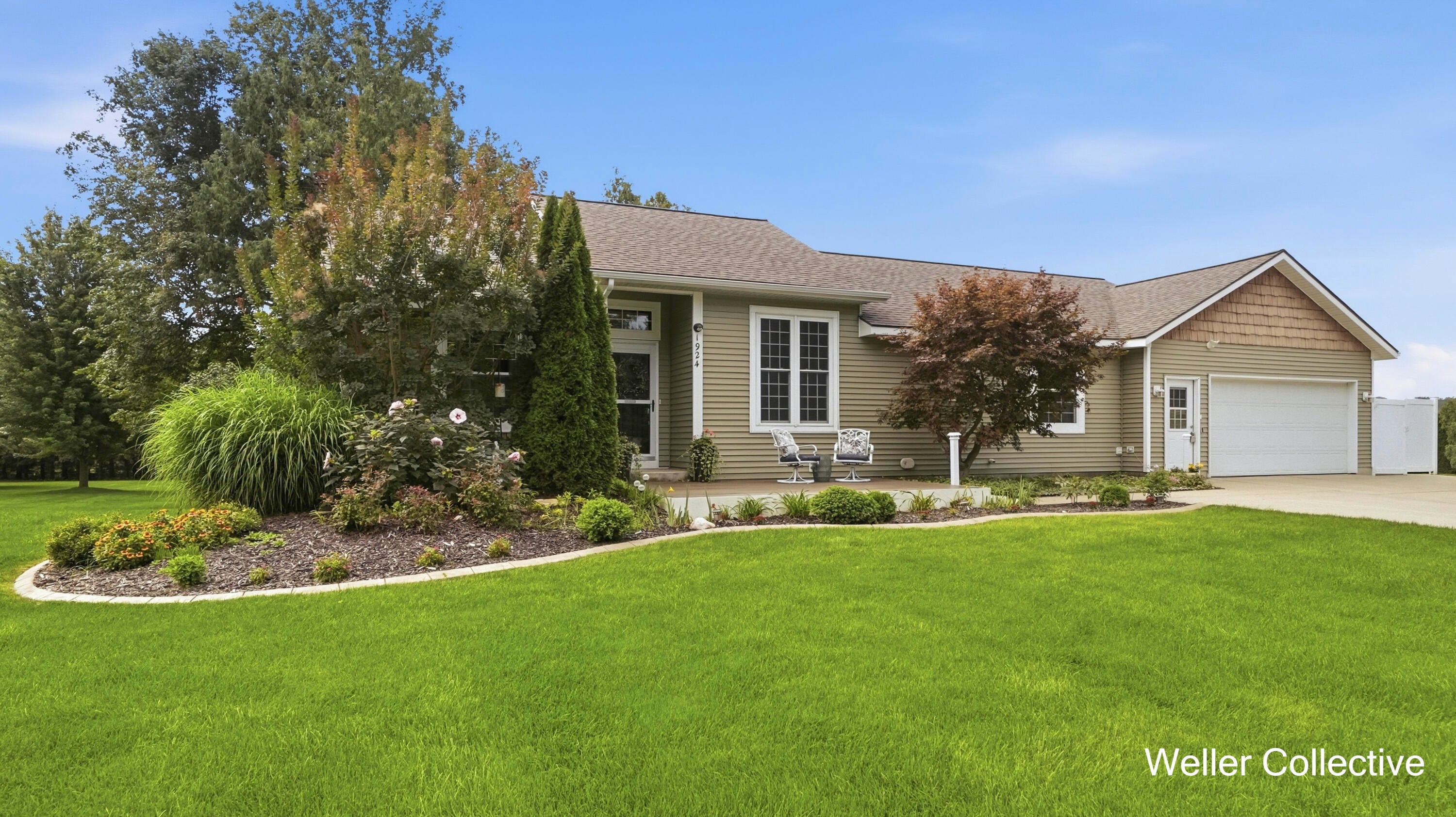 1924 Cedarbrook Drive