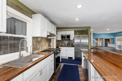 Tiny photo for 68199 Sassafras Street, Ontwa Township, MI 49112 (MLS # 65026005973)