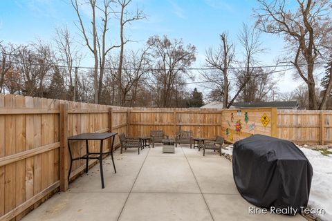 Tiny photo for 68199 Sassafras Street, Ontwa Township, MI 49112 (MLS # 65026005973)