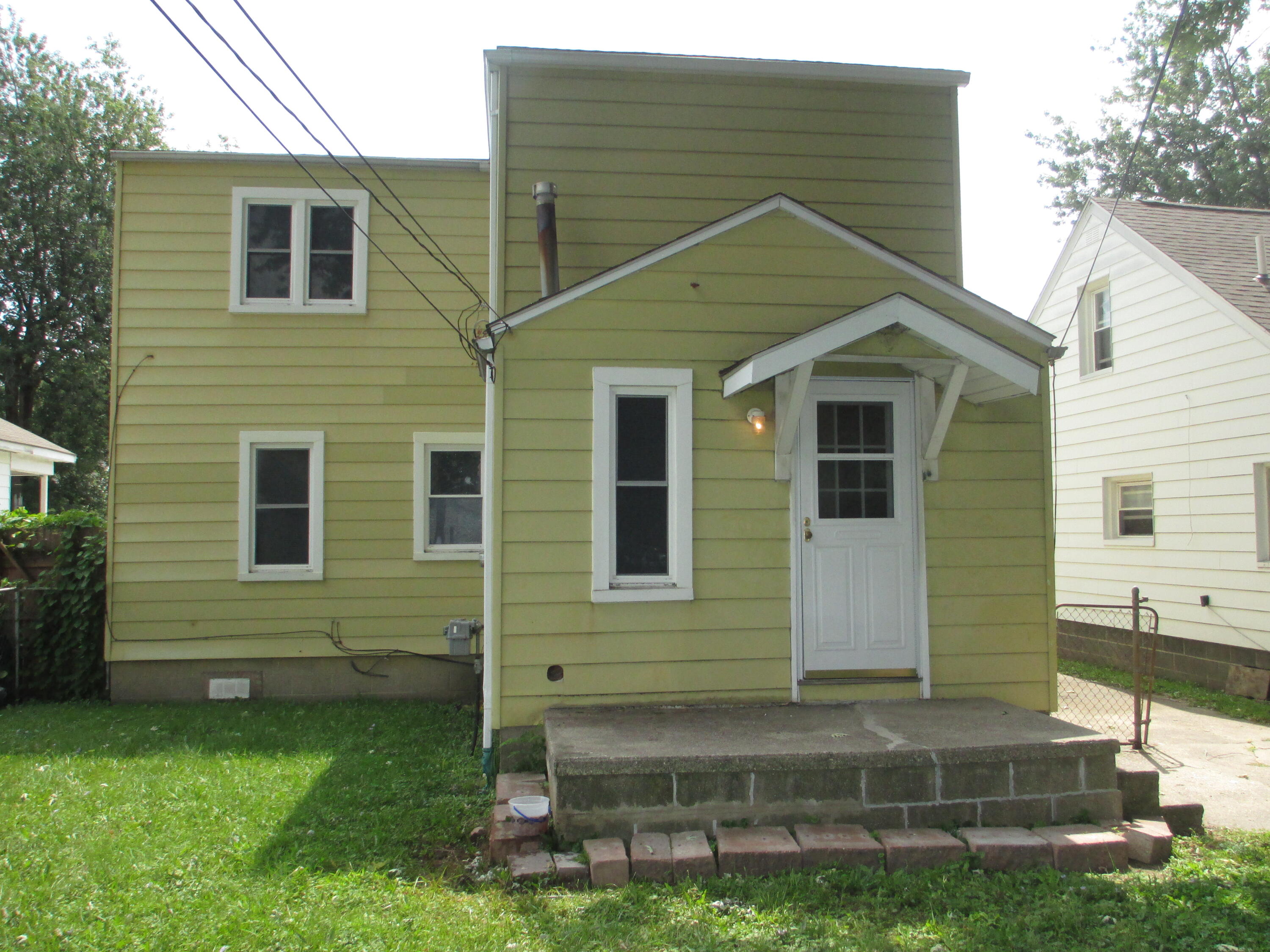 8291 Lozier Avenue Avenue