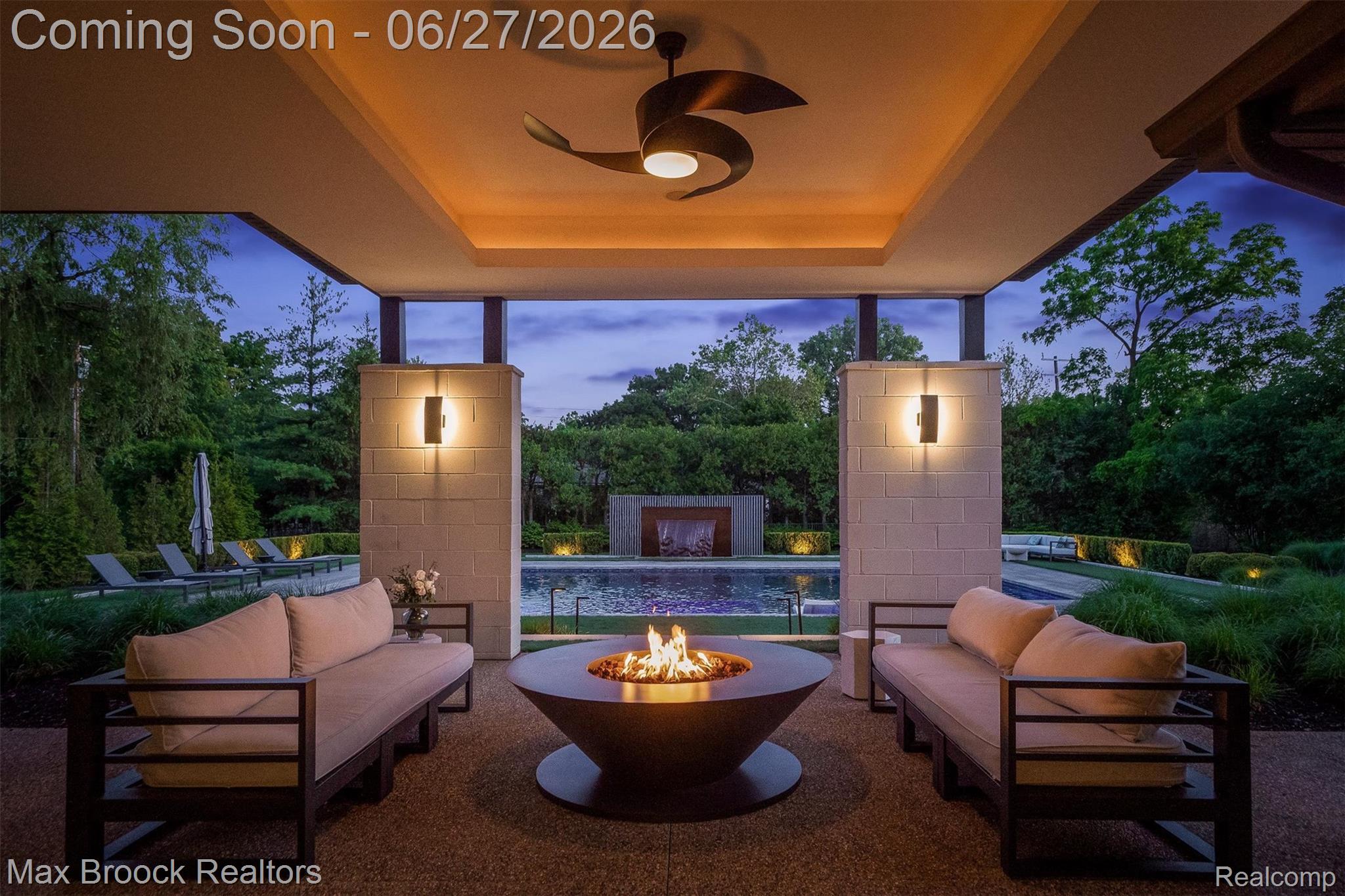 7400 Parkstone Lane