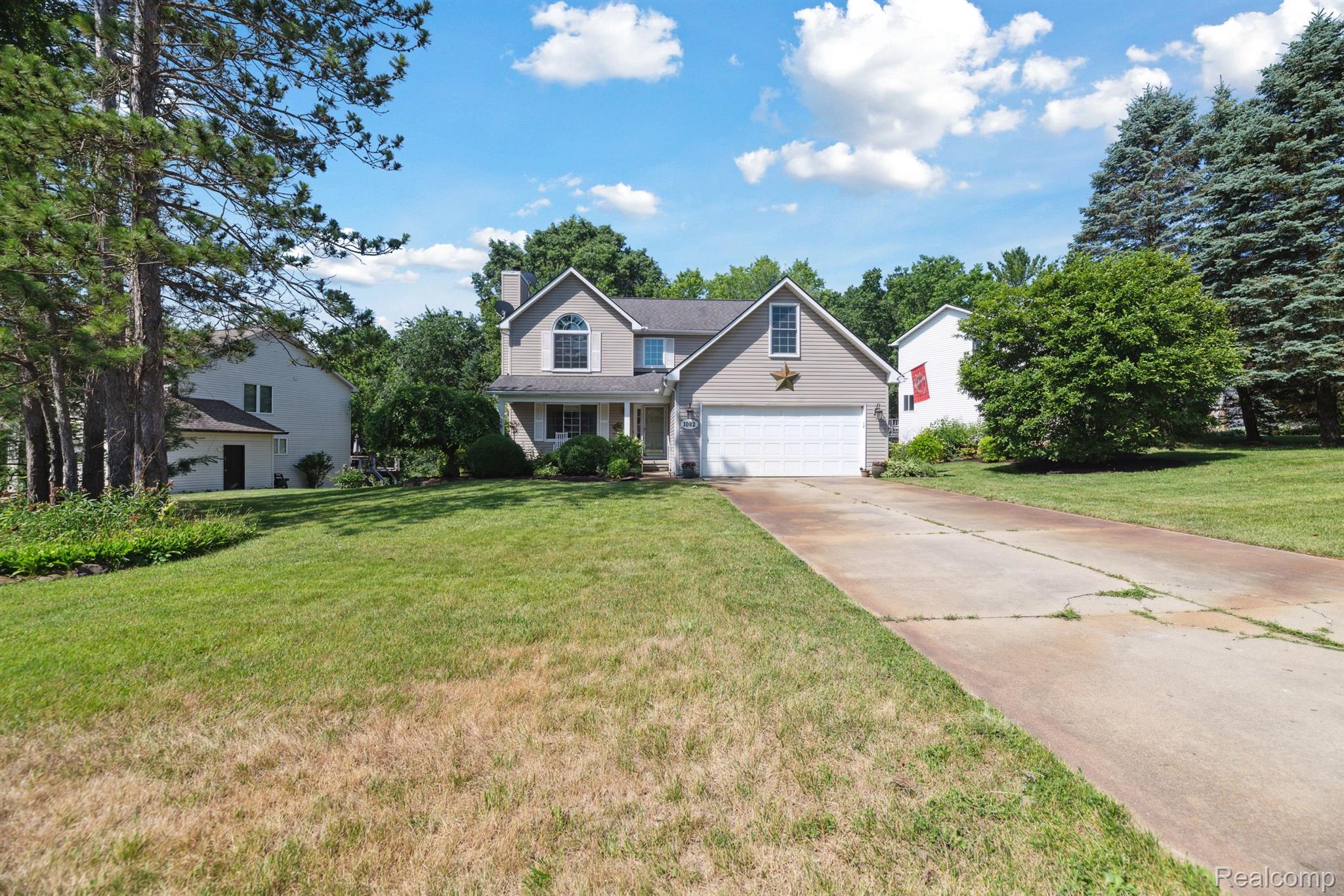 Oxford Charter Township, Michigan 48371, United States, 4 Bedrooms Bedrooms, ,3 BathroomsBathrooms,Residential,Active,161111