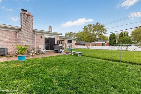 Tiny photo for 12929 Cromie Drive, Warren City, MI 48088 (MLS # 58050224727)