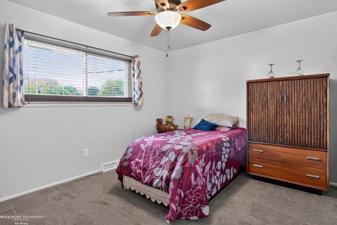 Tiny photo for 12929 Cromie Drive, Warren City, MI 48088 (MLS # 58050224727)