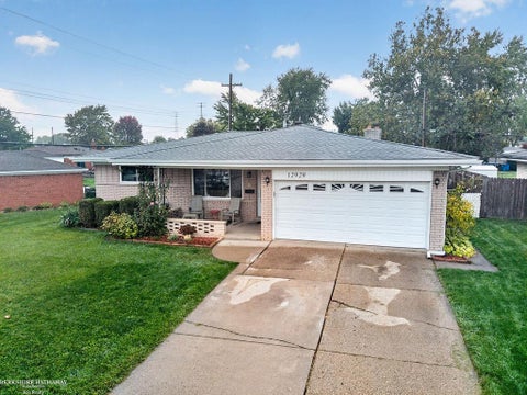 Tiny photo for 12929 Cromie Drive, Warren City, MI 48088 (MLS # 58050224727)