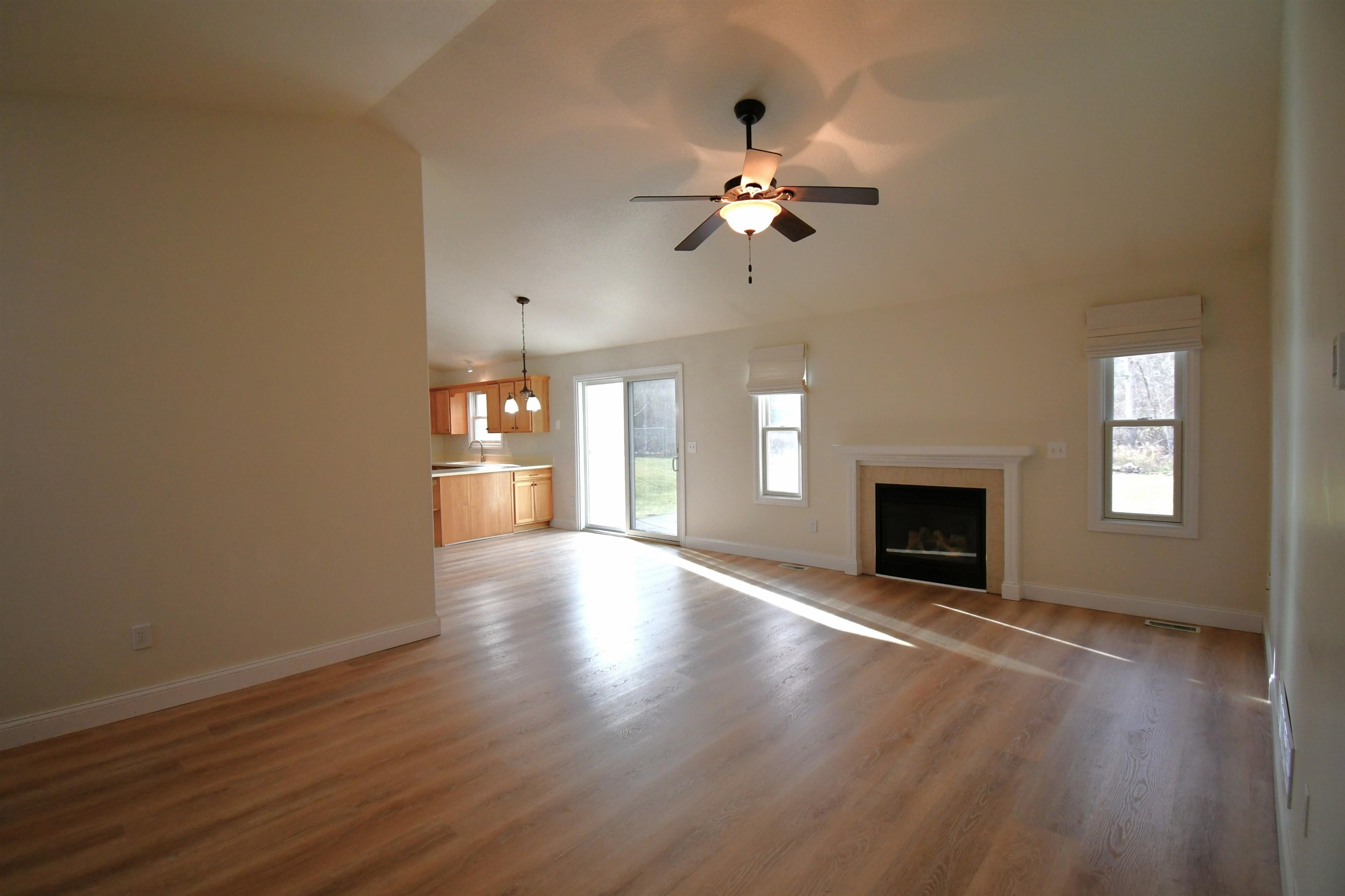 07155 Applewood Drive