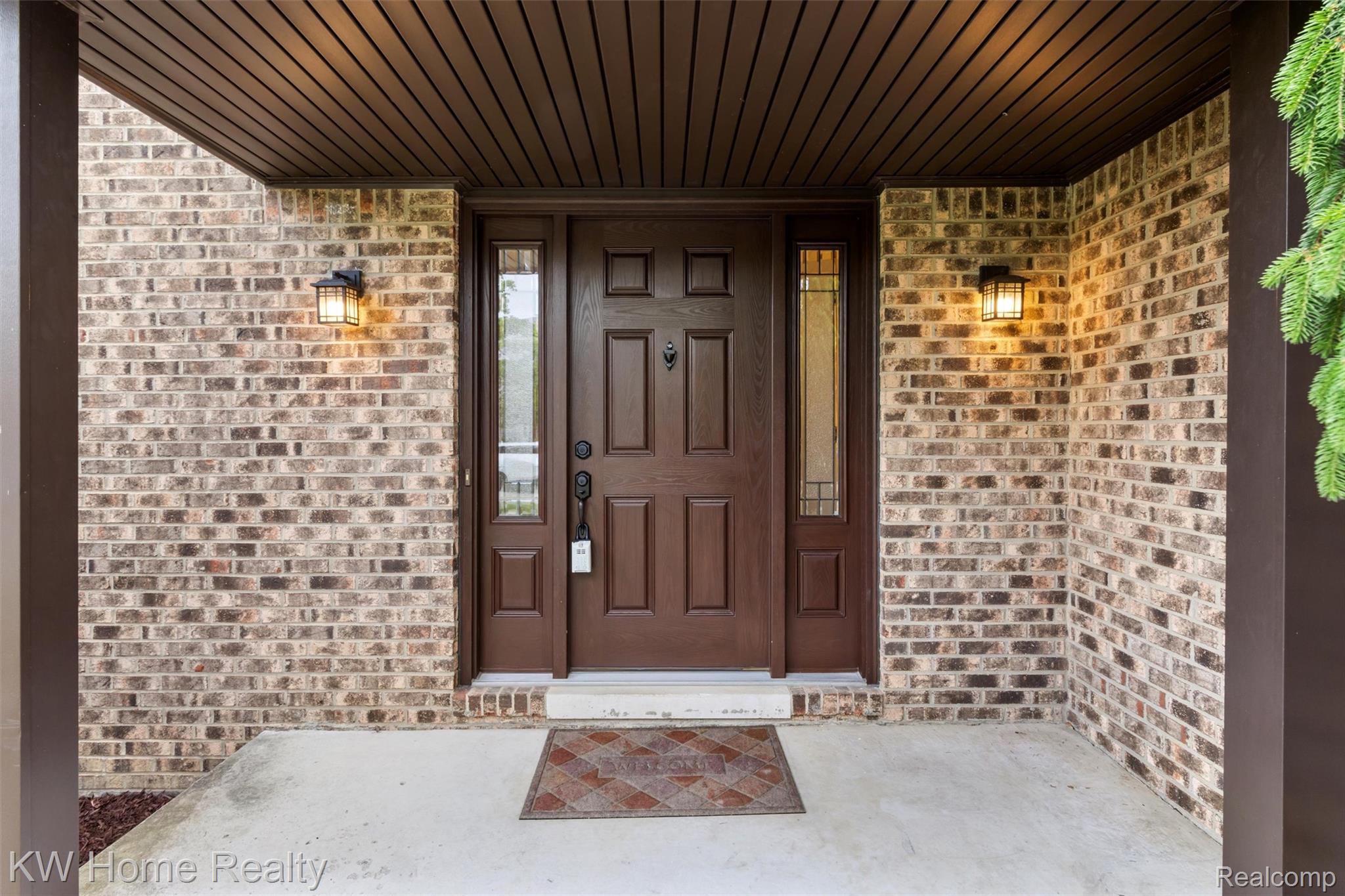 45095 Turnberry Court
