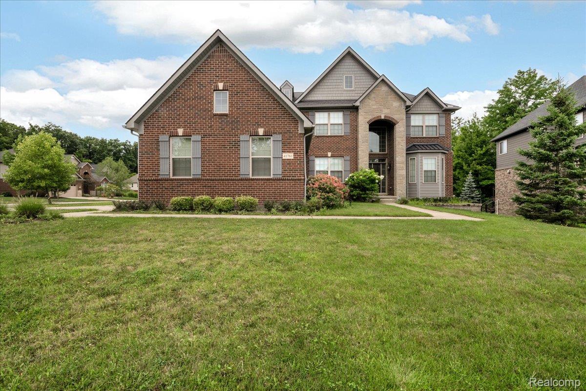 41761 Steinbeck Glen
