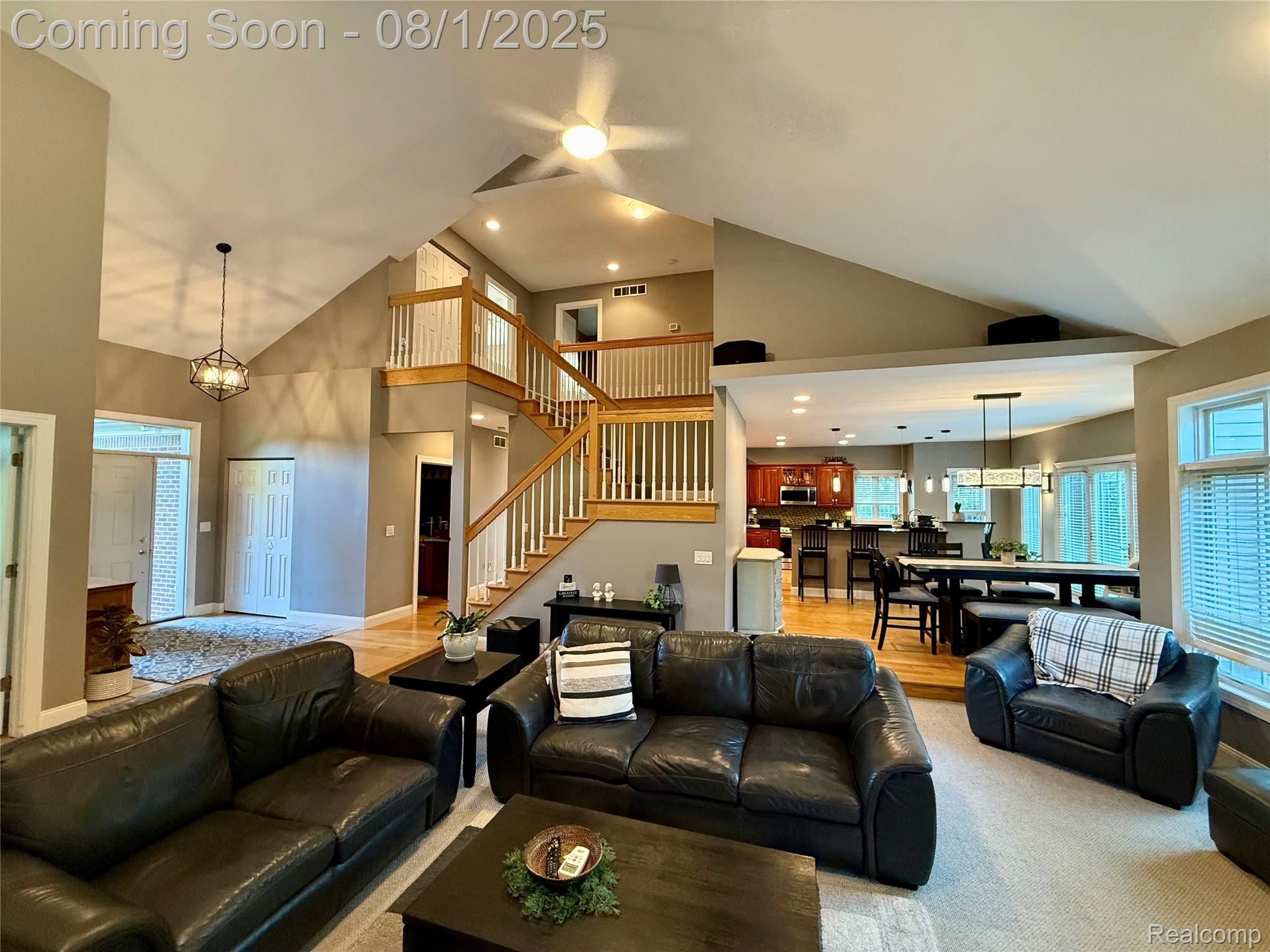 6435 Thompson Pond Drive