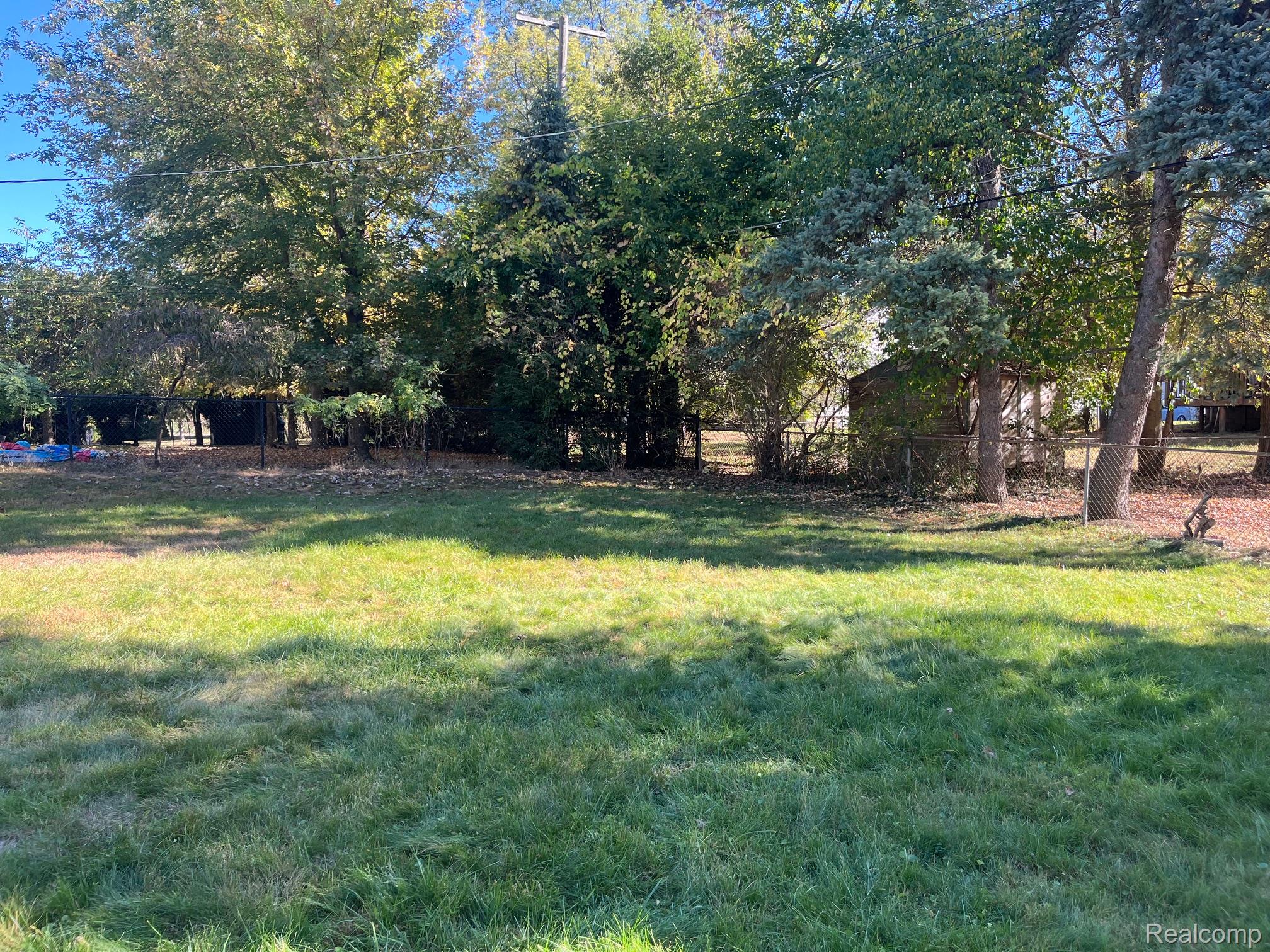 1253 Atkinson Avenue