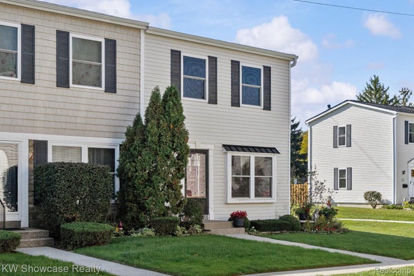 1151 MARQUETTE CT, ROCHESTER HILLS, MI 48307 - Image bb6c1e2c2c141f14888d441bf2c037ff/3009138700