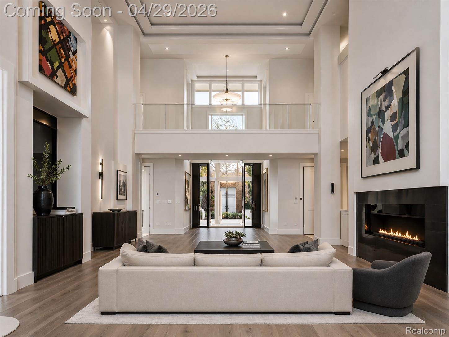 1208 HIDDEN LAKE Drive