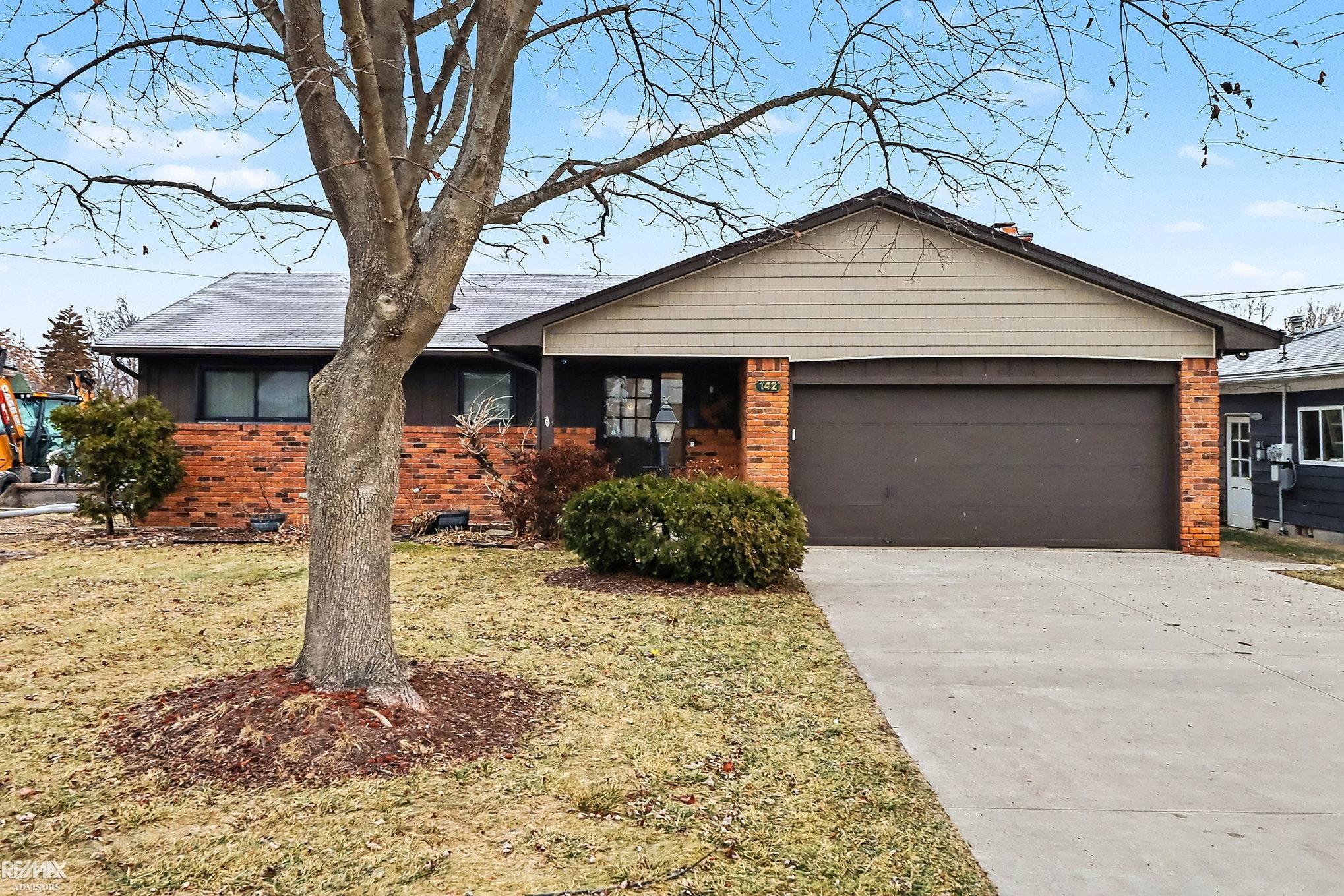 142 Channelsyde Dr Drive