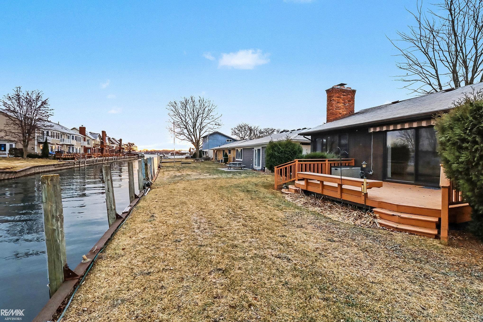 142 Channelsyde Dr Drive