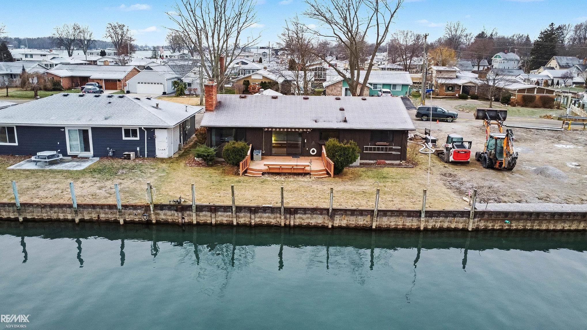 142 Channelsyde Dr Drive