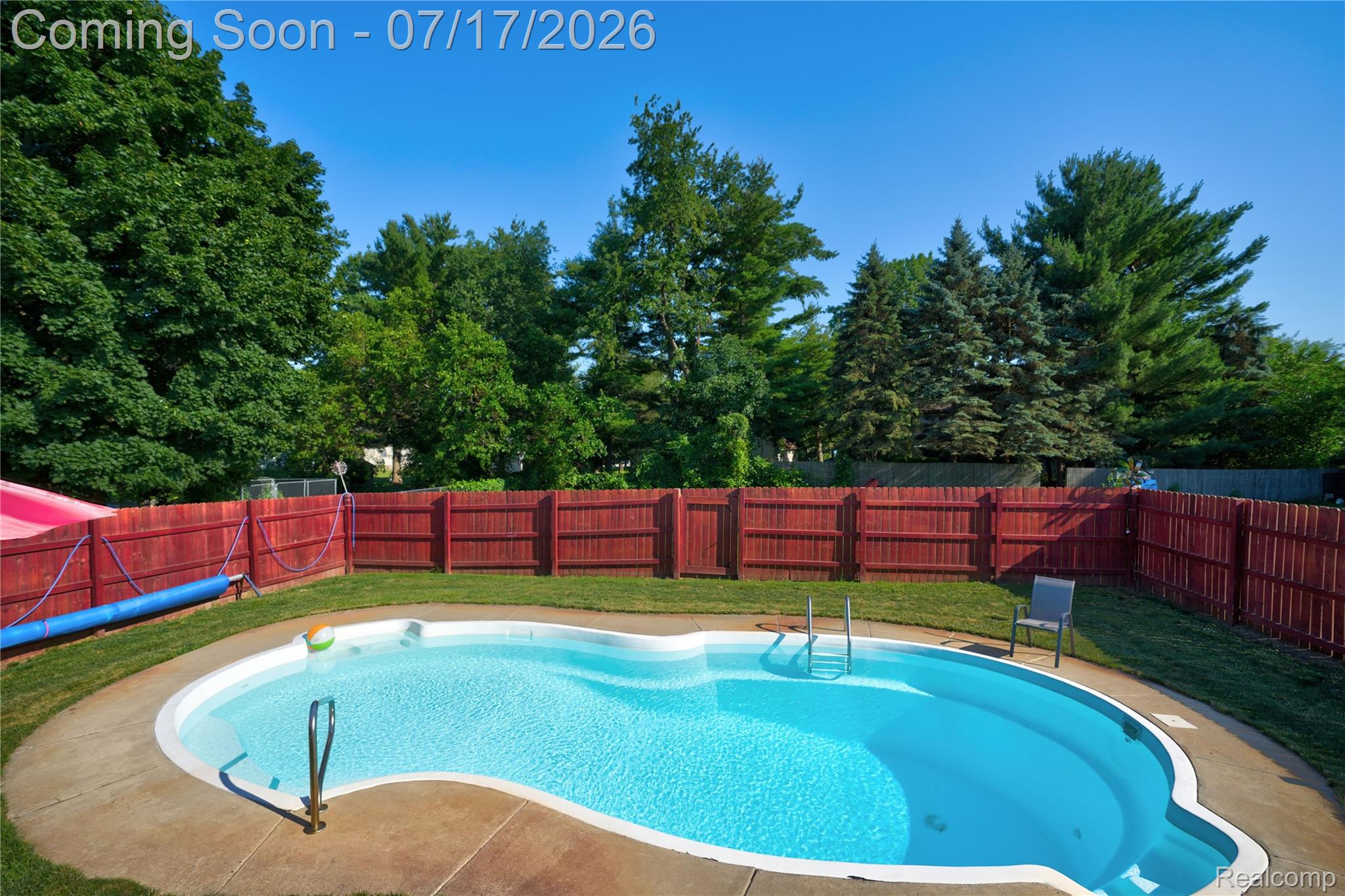 5035 Island View Drive