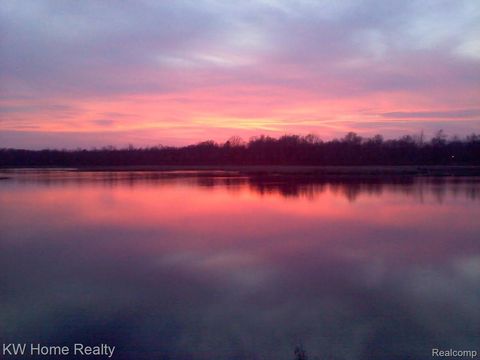 2094 Austin Drive Novi City MI 48377