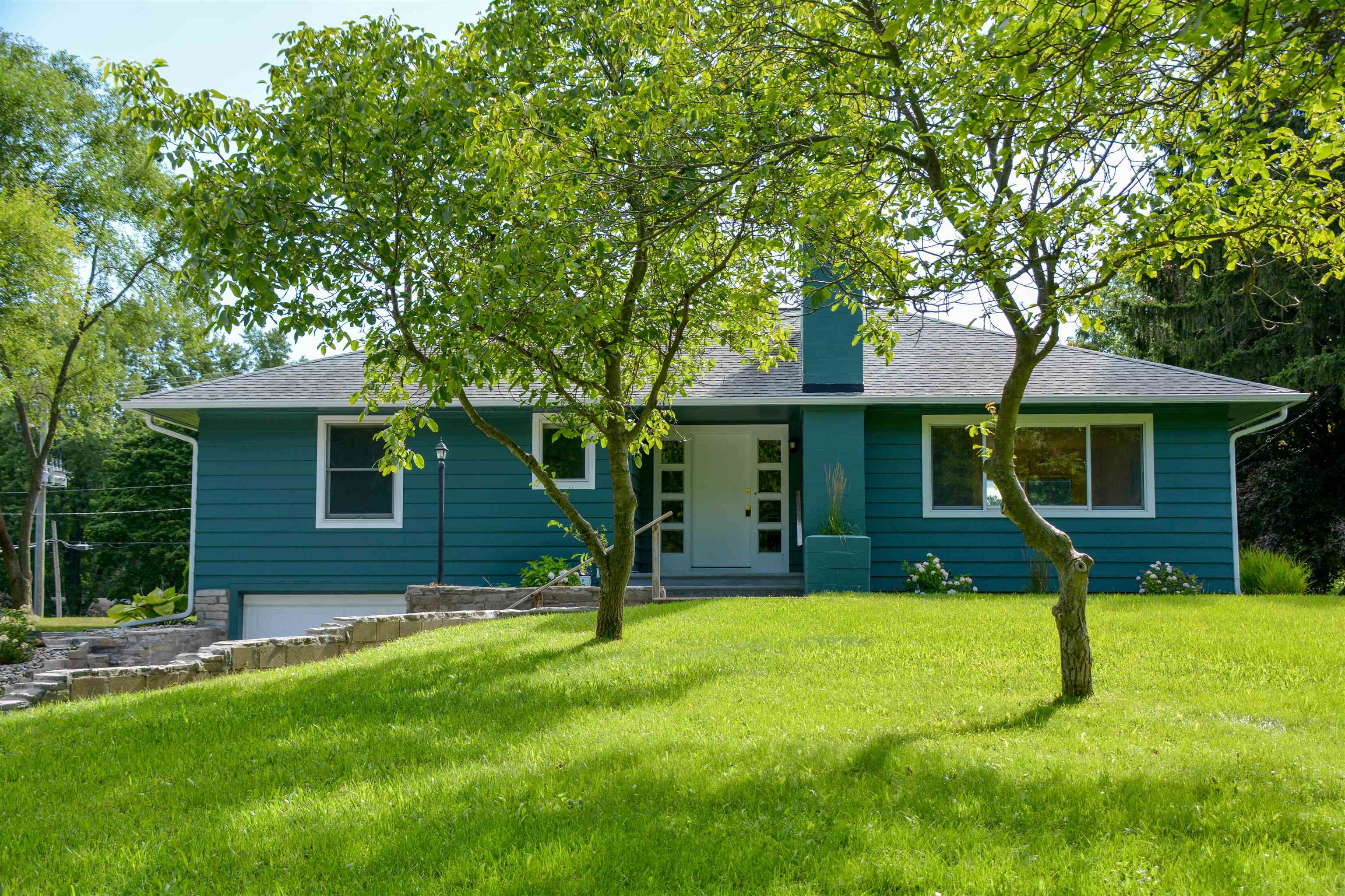 1330 N Orchard Drive
