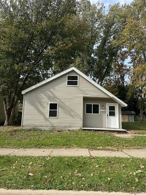 Tiny photo for 5830 S Washington Avenue, Lansing City, MI 48911 (MLS # 20261083212)