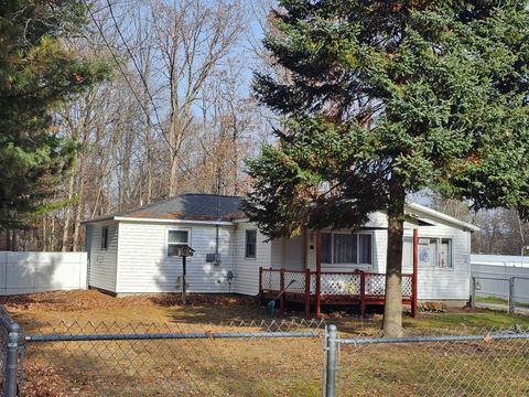 6361 Robin Drive Hamilton Township MI 48625