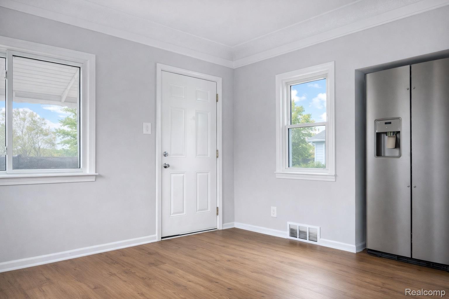 26537 Brettonwoods Street