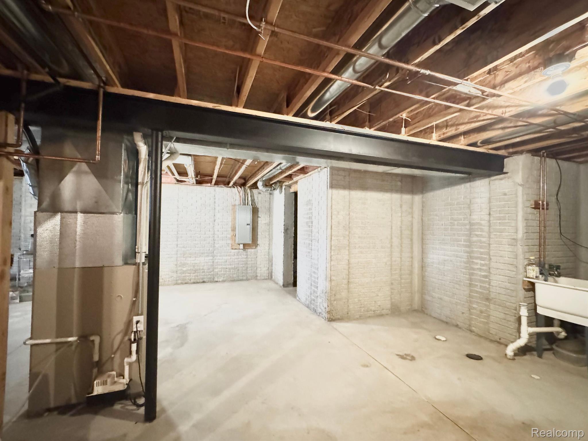 Flint Charter Township Genesee, Michigan 48433, United States, 2 Bedrooms Bedrooms, ,2 BathroomsBathrooms,Residential,Active,117815