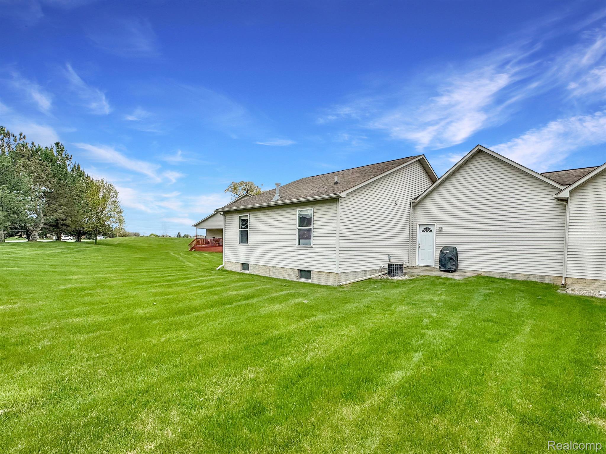 Flint Charter Township Genesee, Michigan 48433, United States, 2 Bedrooms Bedrooms, ,2 BathroomsBathrooms,Residential,Active,117815