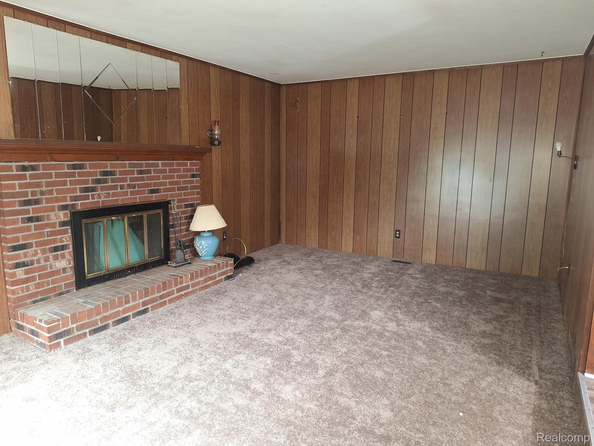 12815 Shery Lane