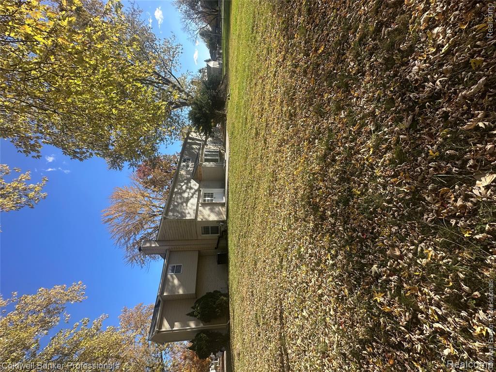 29585 Woodhaven Lane