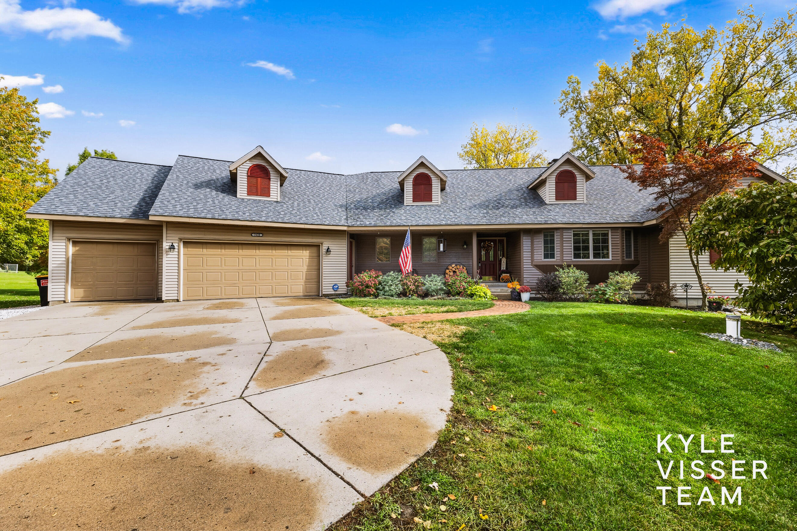 2420 Hylane Court NE