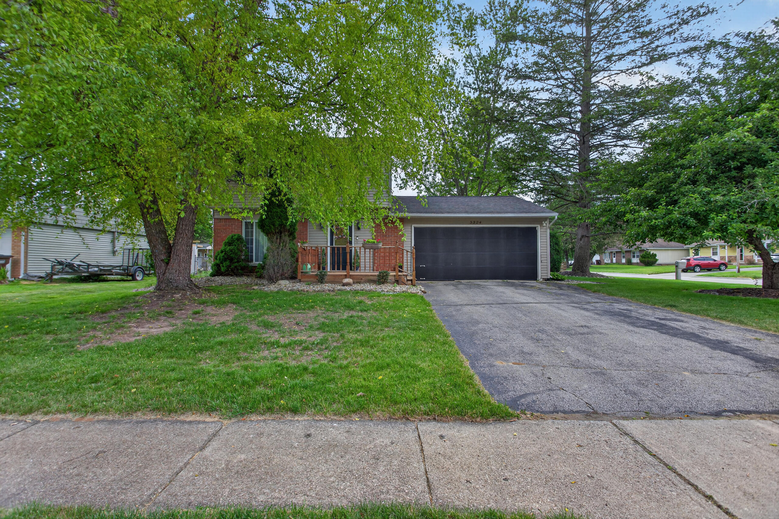 3324 Blue Lane