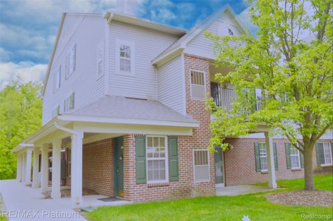 12201 PINEHURST Lane Grand Blanc Charter Township MI 48439