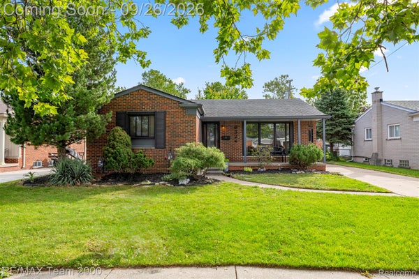6324 CAMBOURNE RD, DEARBORN HEIGHTS, MI 48127 - Image bba4d141eba5d3ef200f6d51c4e5c058/2660934482
