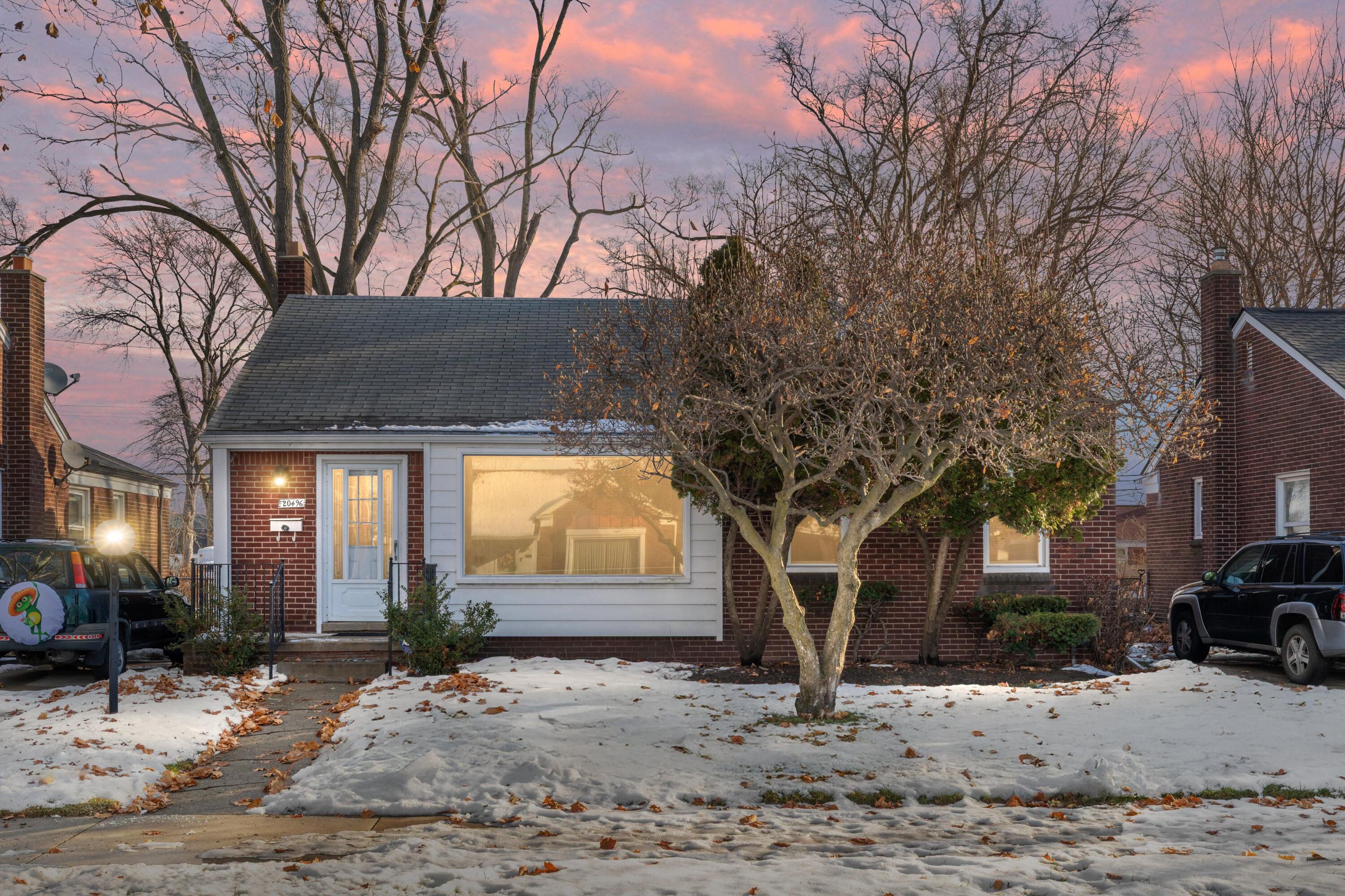 20496 Mark Twain Street