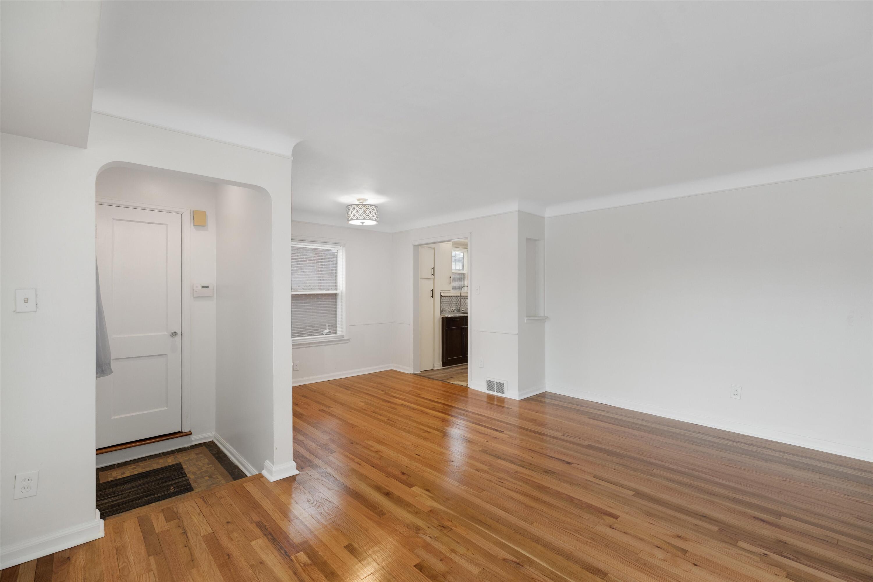 20496 Mark Twain Street